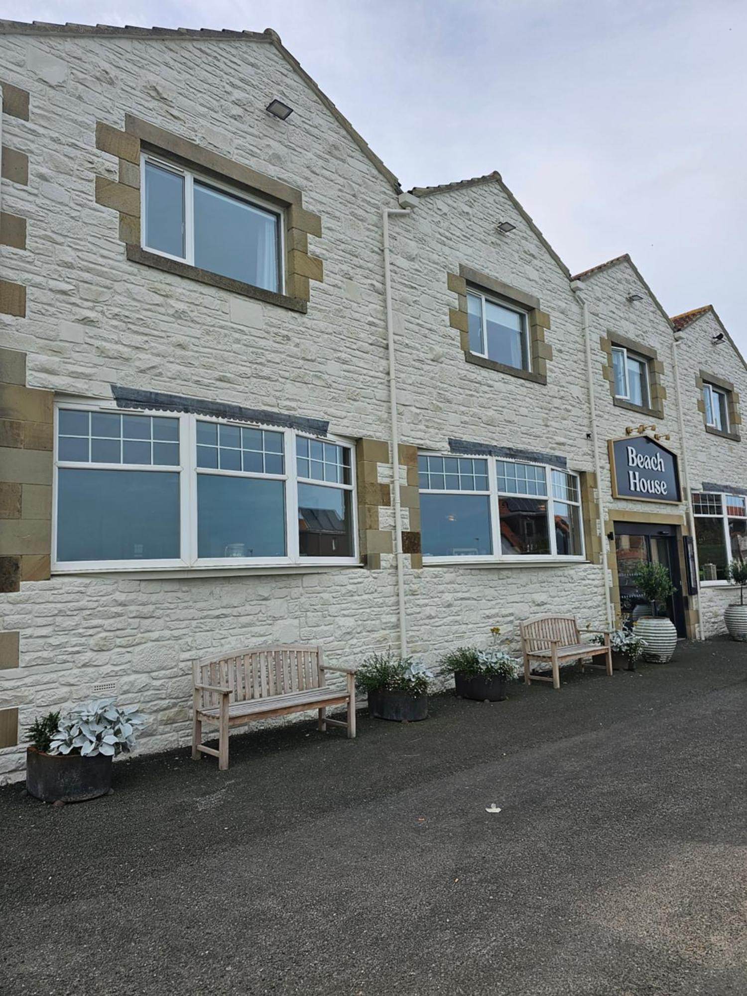 Beach House Hotel Seahouses Exteriör bild